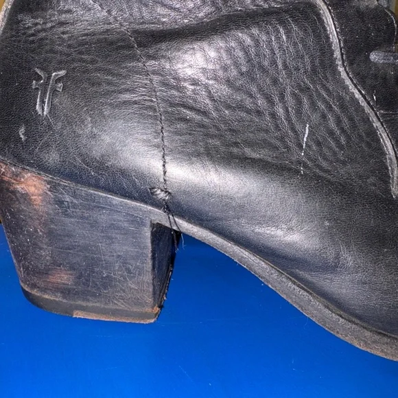 Frye Black Leather Zip-Up Ankle Boots - Picture 8 of 8